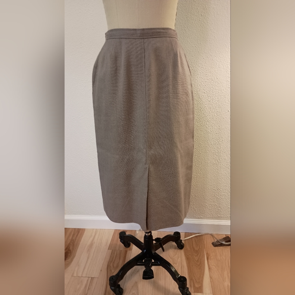 Vtg 60s Evan-Picone gray pencil skirt